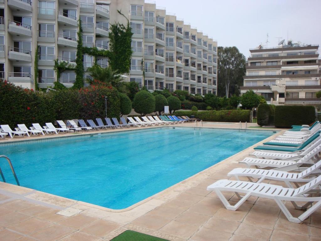 River Beach Apartments Limassol Habitación foto