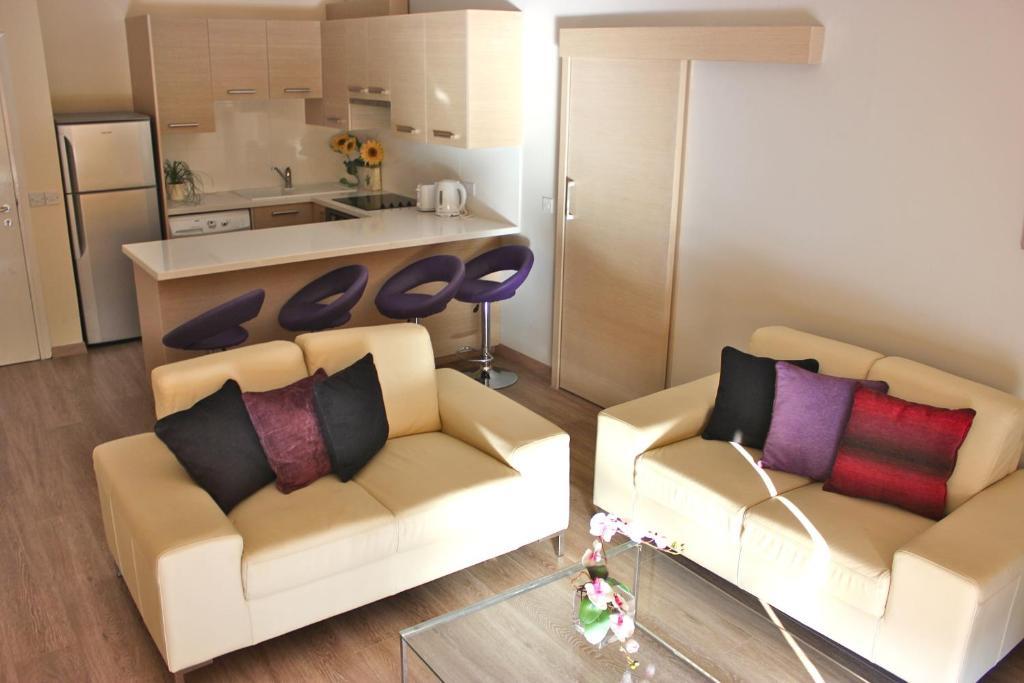 River Beach Apartments Limassol Habitación foto